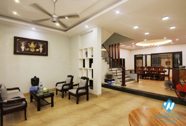 Three bedroom house for rent in Ngoc Thuy Long Bien